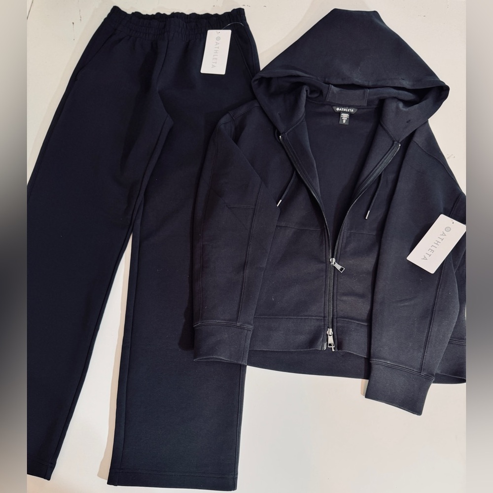ATHLETA NEW WITH TAGS & NEW RELEASE! 
RETAIL 248.00